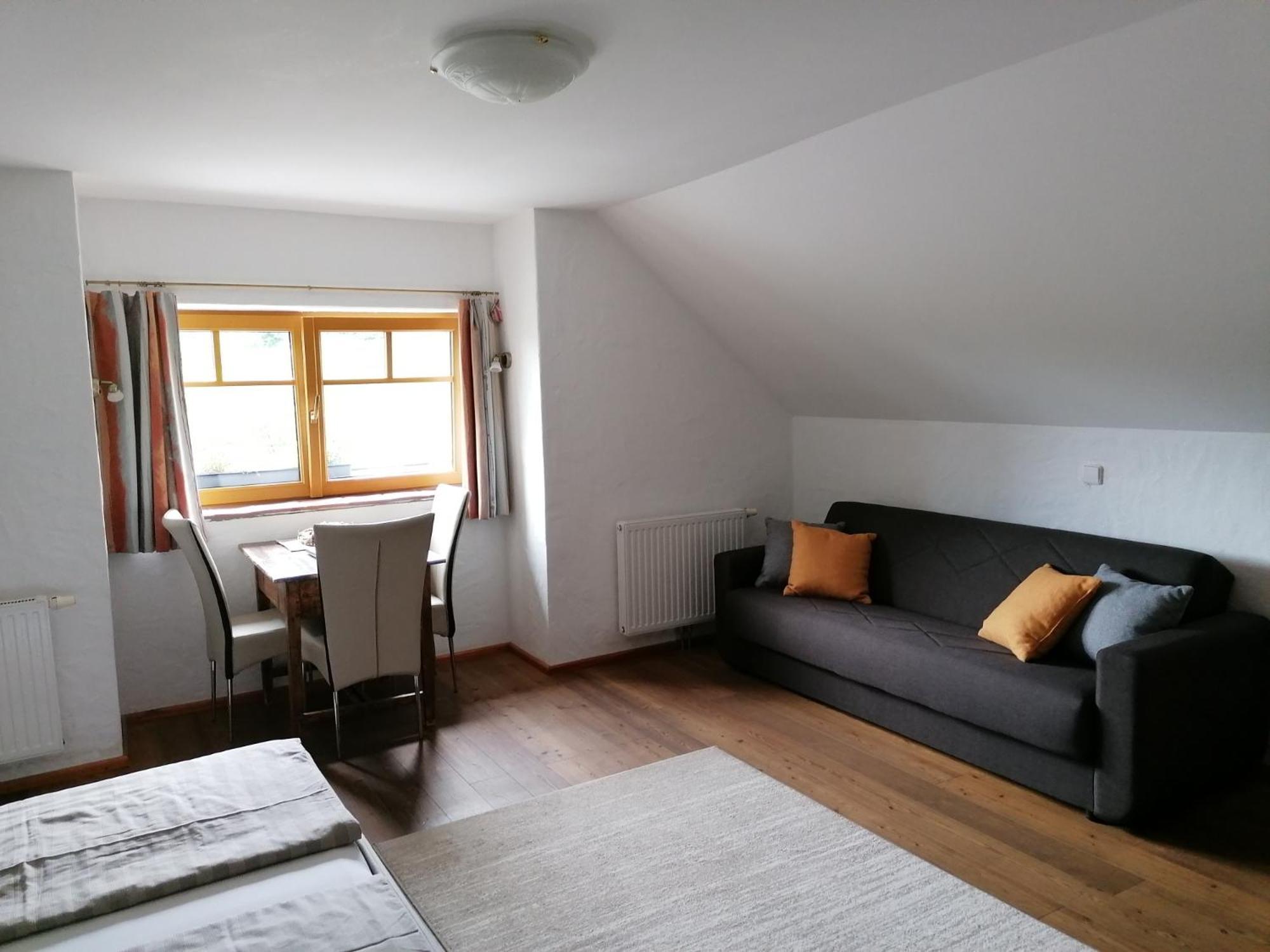Ortnerhof Ennstal Bed & Breakfast ไอเกน อิม เอนน์สทาล ภายนอก รูปภาพ