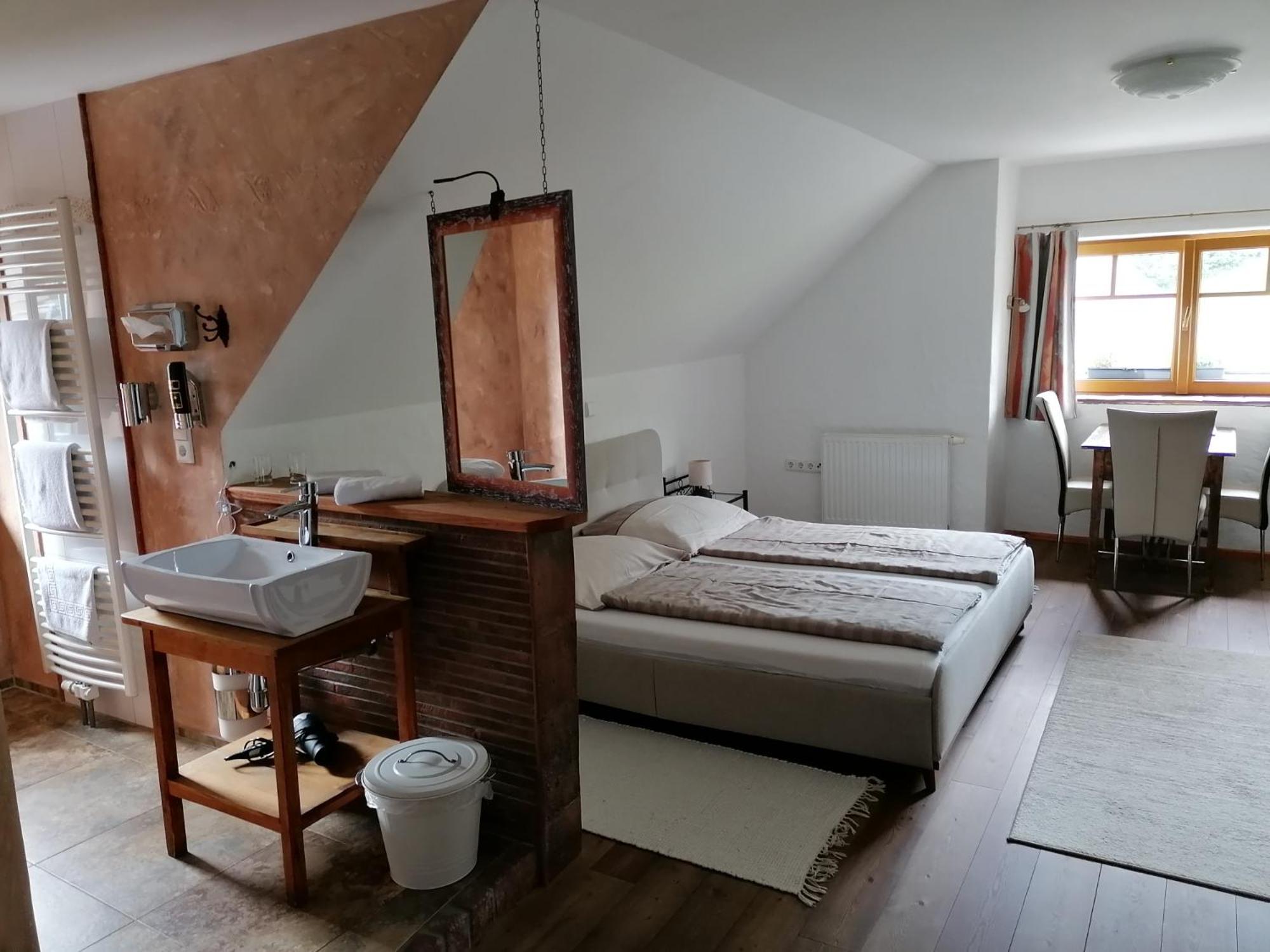 Ortnerhof Ennstal Bed & Breakfast ไอเกน อิม เอนน์สทาล ภายนอก รูปภาพ