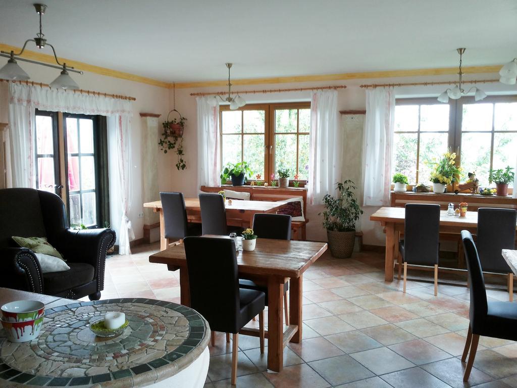 Ortnerhof Ennstal Bed & Breakfast ไอเกน อิม เอนน์สทาล ห้อง รูปภาพ